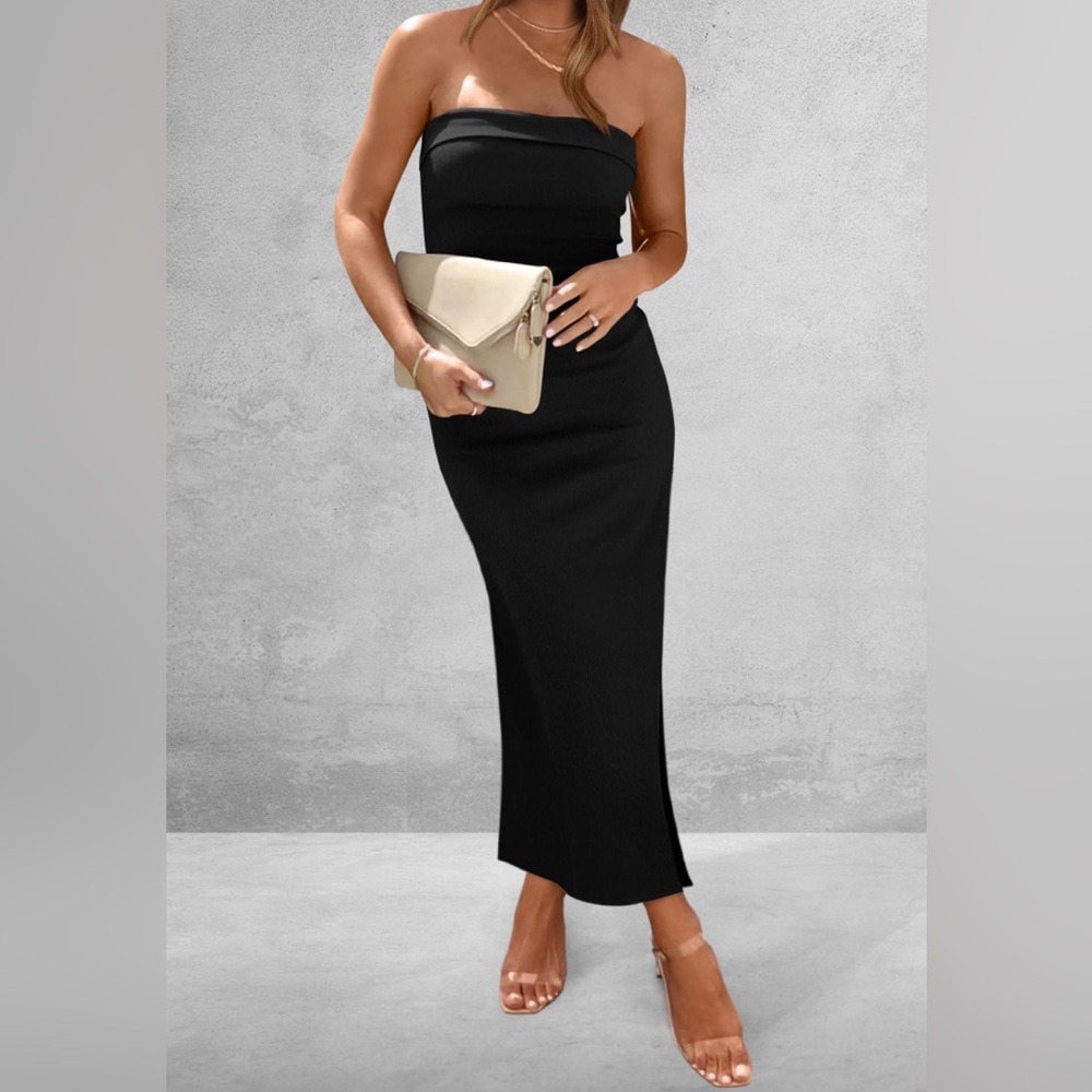 Medium strapless black dress